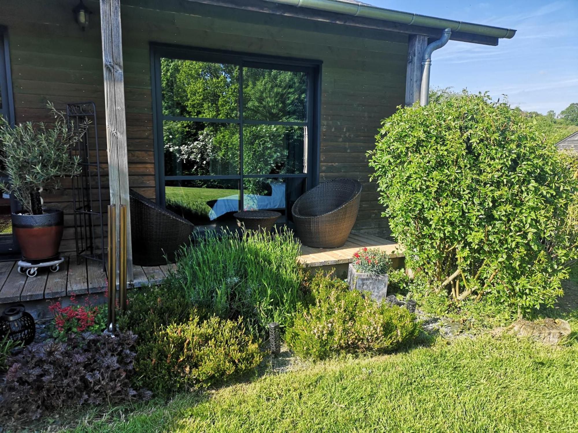 La Pause Bed & Breakfast Surville  Bagian luar foto
